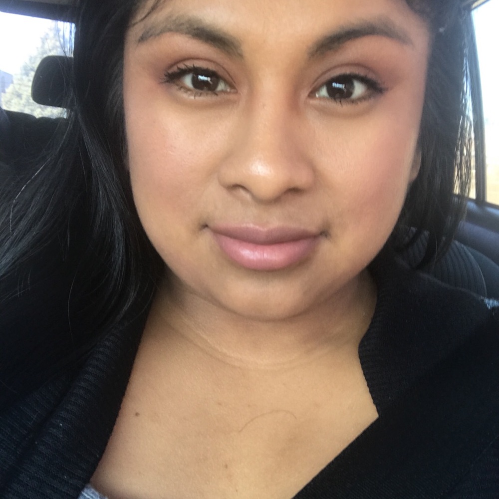Meet your Posher, Beatriz